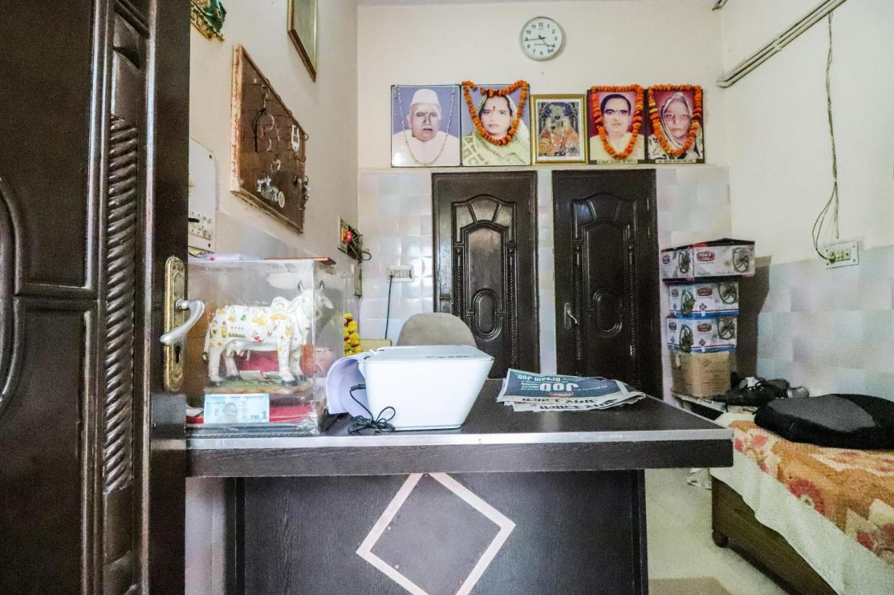 Spot On 60838 Shri Giriraj Dham Hotel Govardhan Exterior photo